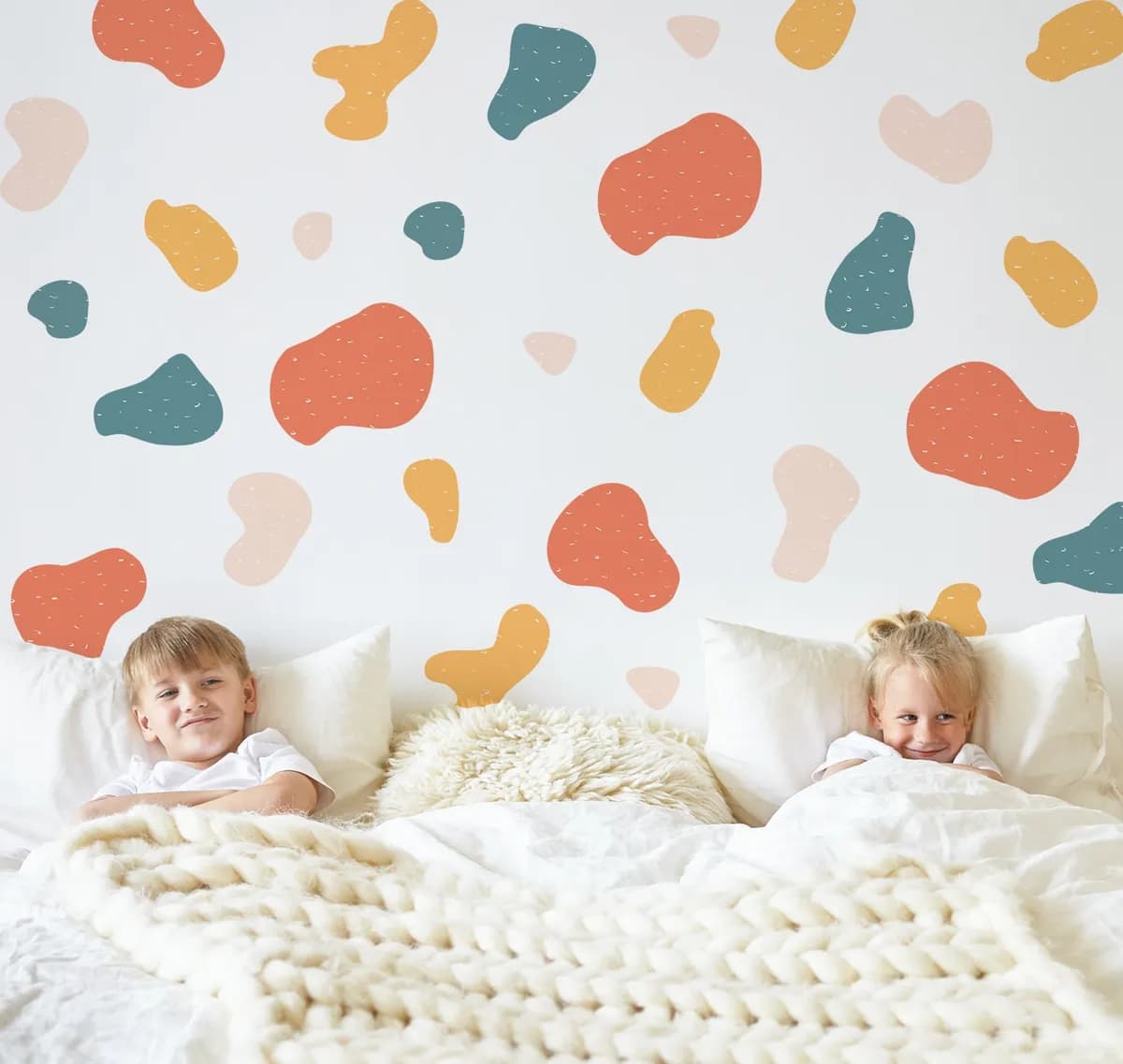 Samolepka na stenu. Abstraktné tvary (13) – Samolepiace dekorácie na stenu